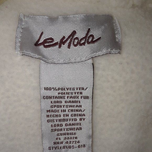 Open Front Cape/Vest-Drape Shawl-One Size-Pockets - Picture 3 of 6